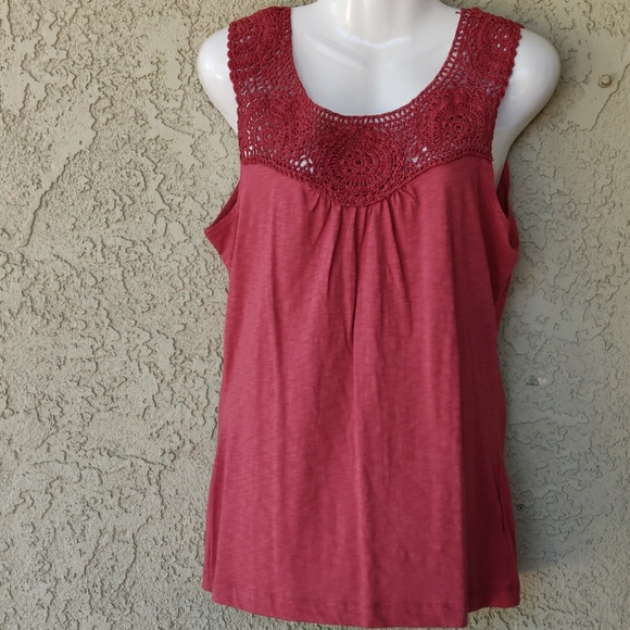 Athleta Tops - Athleta crochet top tank top blouse